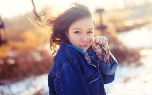 流星划过夜空 那些突然离世的年轻明星与未竟的星光